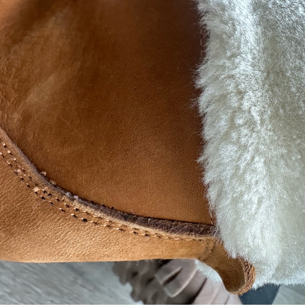 J. Crew Brown Winter Boots with Cream Lining - Picture 6 of 14